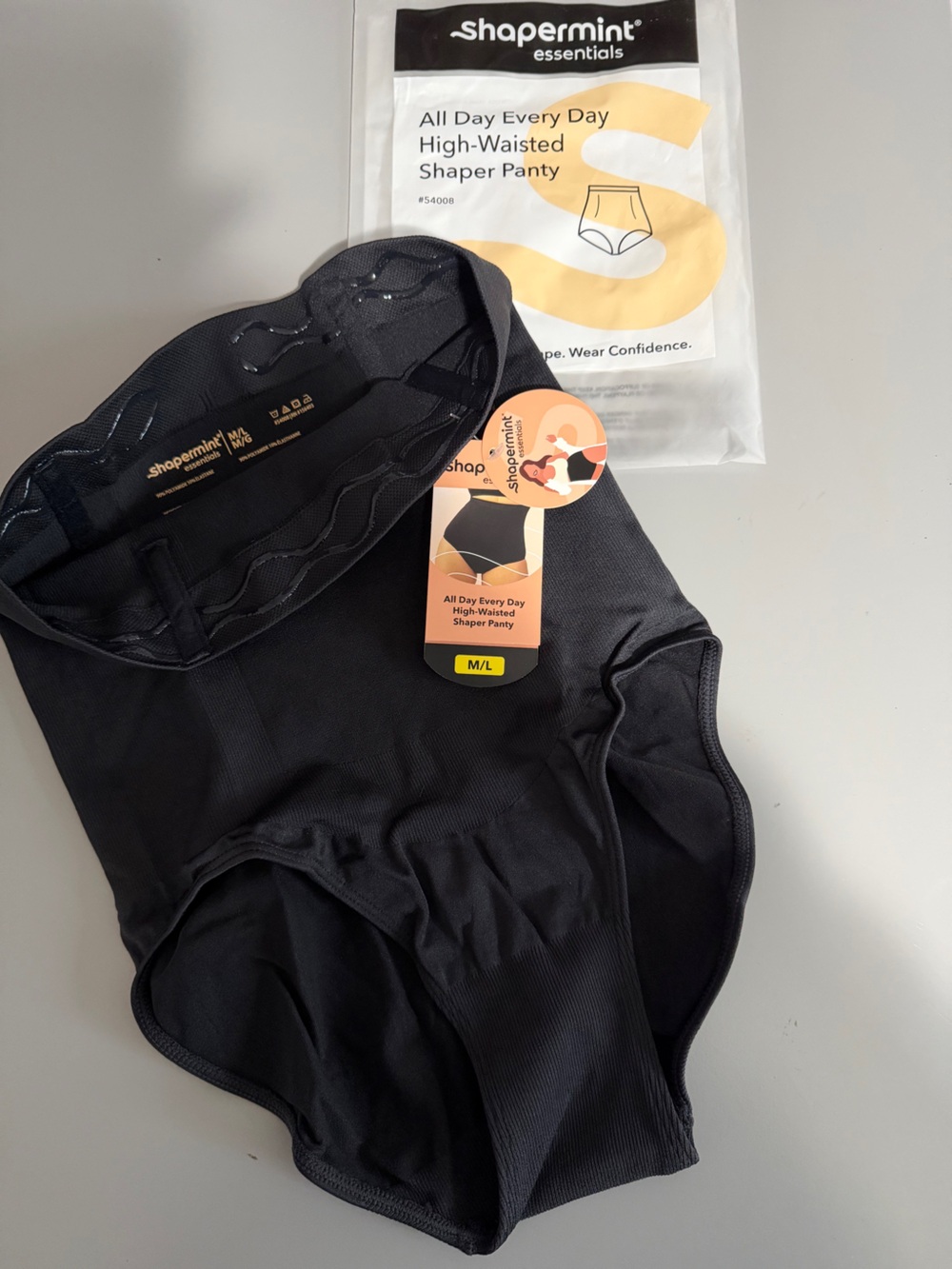 Shapermint Essentials All Day Every Day High-Waisted Shaper Panty - White & Gold - Picture 4 of 4